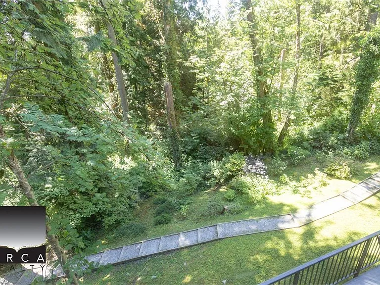 885 Frederick Rd — Photo 26