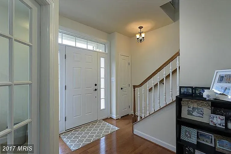7810 Tuckahoe Ct — Photo 6