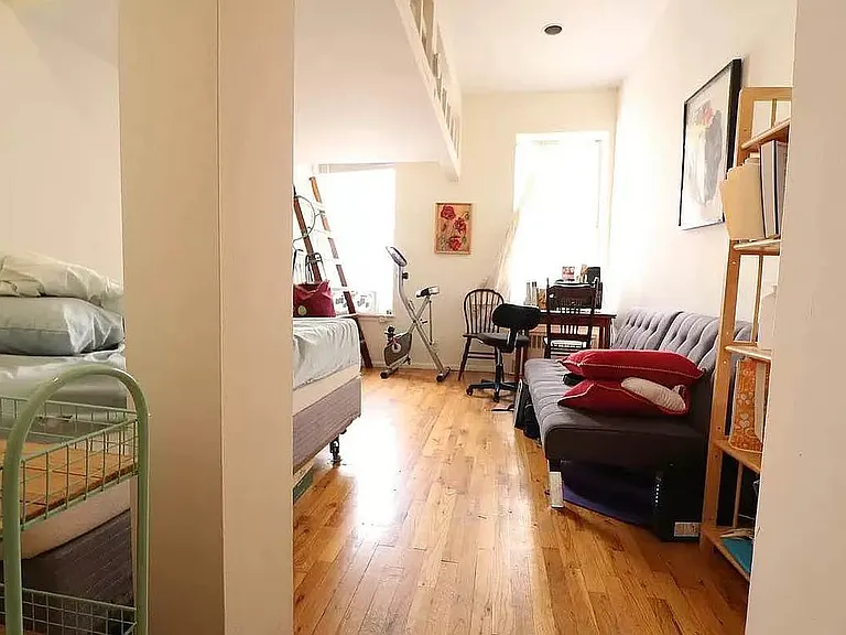 203 W 85th St #43 — Photo 2