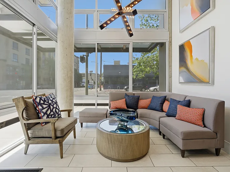 901 Jefferson St #513 — Photo 24