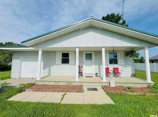 3323 Selmaville Rd, Salem, IL 62881