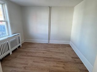10 Willow St N #1, Halton Hills, ON L7J1Z7