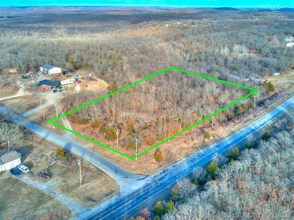 4061 S 177th Ave W, Sand Springs, OK 74063