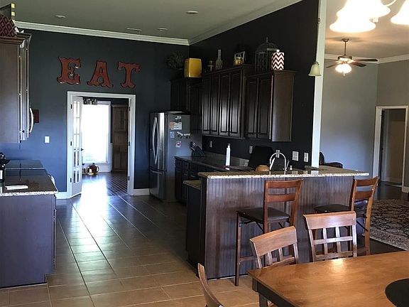 4th image of 348 Northlake Dr