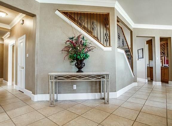 3rd image of 6417 Rockbluff Cir