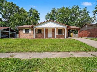 2523 Auburnhill Ct, Florissant, MO 63031