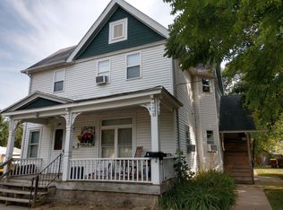 109 E Main St APT 2, Mount Morris, IL 61054