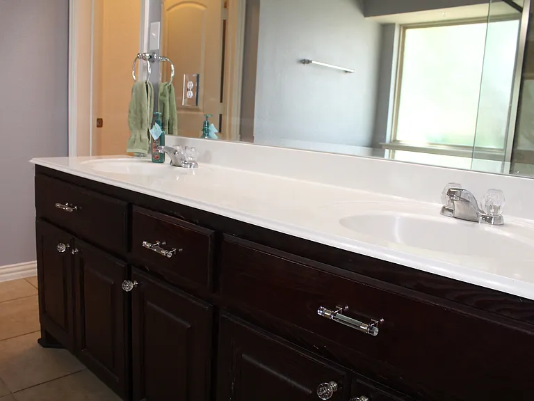 8100 Mountain Cedar Dr — Photo 18
