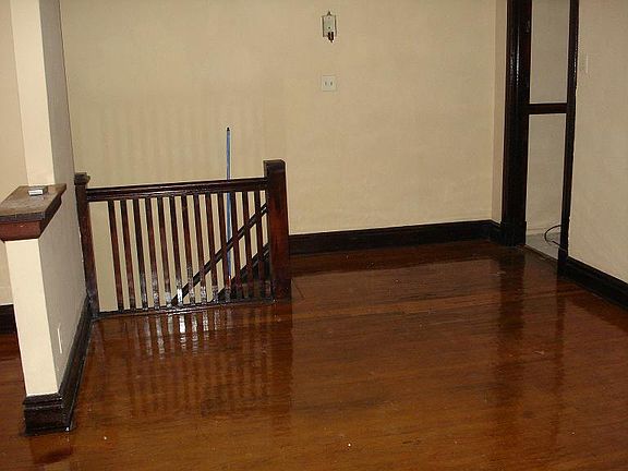 Stairway landing