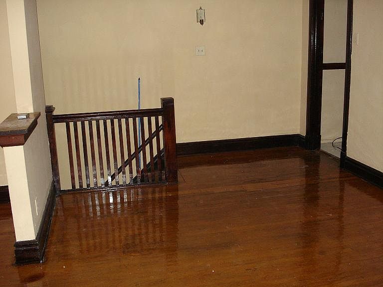 Stairway landing