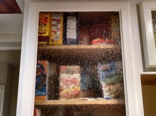 3041 N Riverside Dr, Lanexa, VA 23089