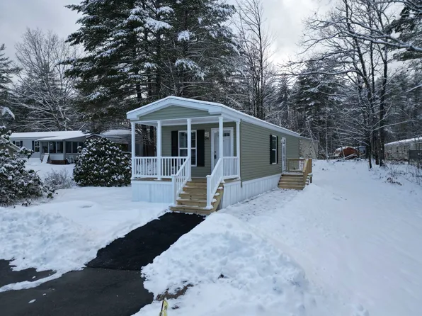 24 Pine Hill Road, Tilton, NH 03276