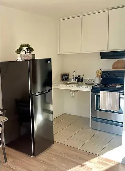 500 Lorene Dr SW — Photo 1