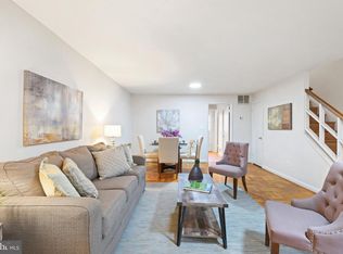 9888 Hollow Glen Pl #2538B, Silver Spring, MD 20910