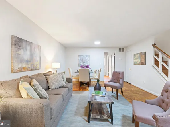 9888 Hollow Glen Pl #2538B, Silver Spring, MD 20910