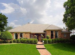 10019 Hickory Crossing St, Dallas, TX 75243