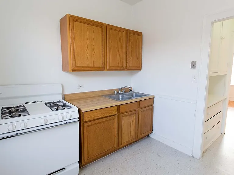 5034-5046 S. Woodlawn Avenue — Photo 42