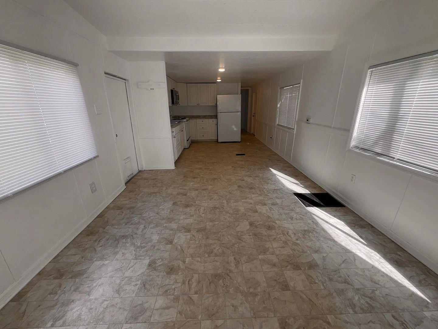 1137 S Christiana Ave Apopka FL 32703 — Photo 4