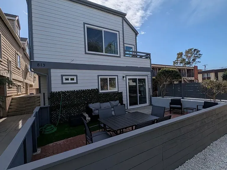 815 Isthmus Ct — Photo 30