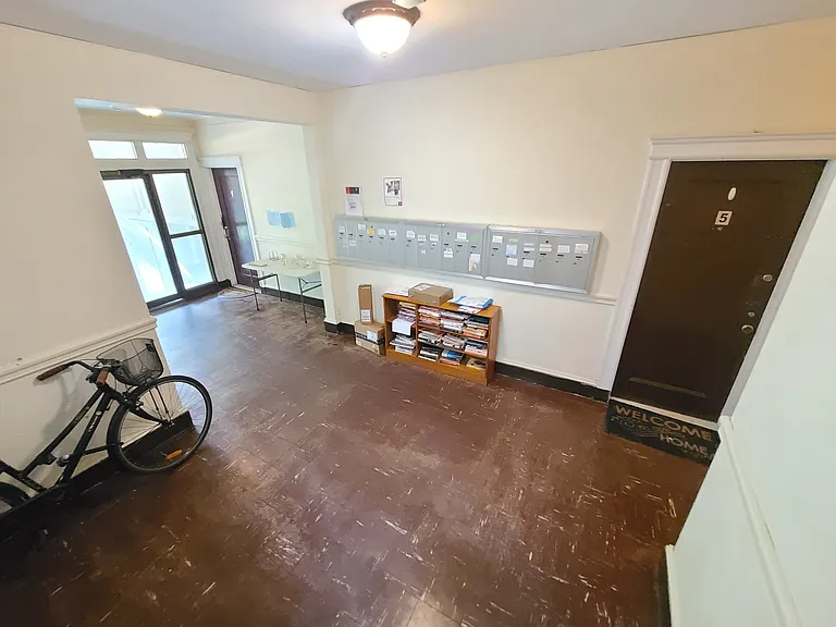 1840 Commonwealth Ave #5 — Photo 3