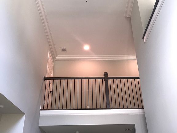 Foyer high ceiling view