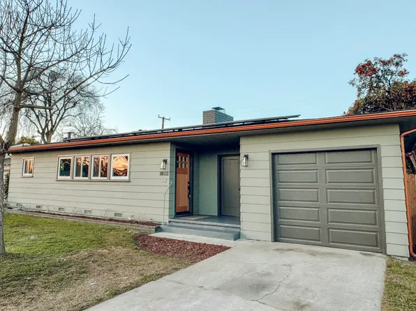 1612 W Laurel Avenue, Visalia, CA 93277