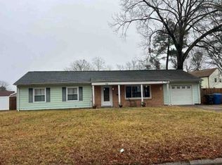 484 Bethune Dr, Virginia Beach, VA 23452