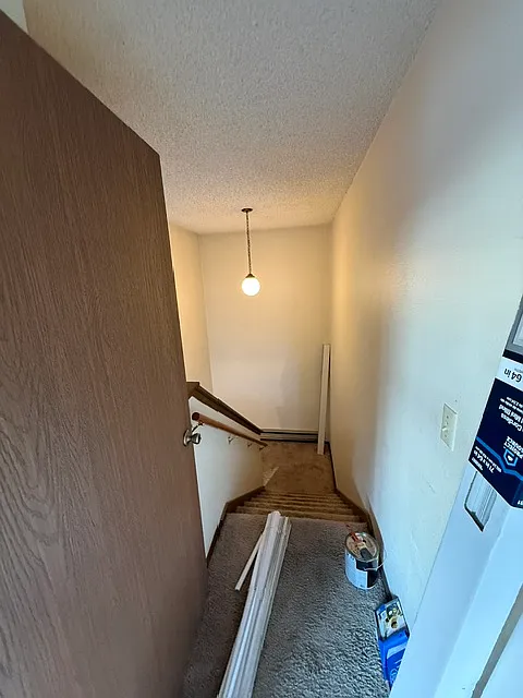 2 bed, 1000 sqft, $2,000 — Photo 4