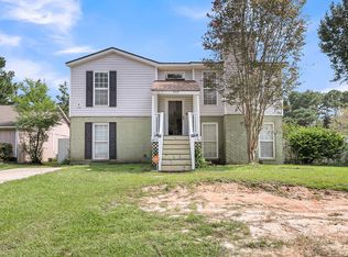 100 Trescott Ct, Summerville, SC 29486