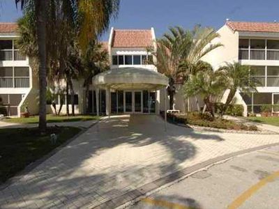 120 Lakeview Dr APT 313, Fort Lauderdale, FL, 33326