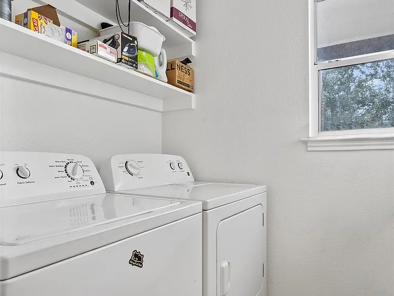 15101 Mettle Dr — Photo 18