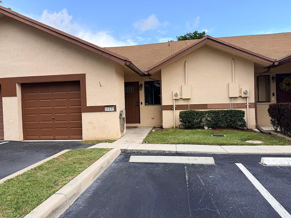 1st image of 11137 NW 38th Place