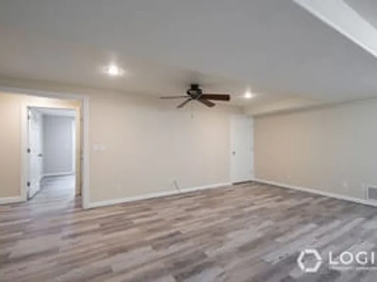 3987 S Lake Mountain Dr #DOWNSTAIRS — Photo 10