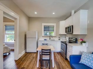 Raymond Avenue, Los Angeles, CA 90007