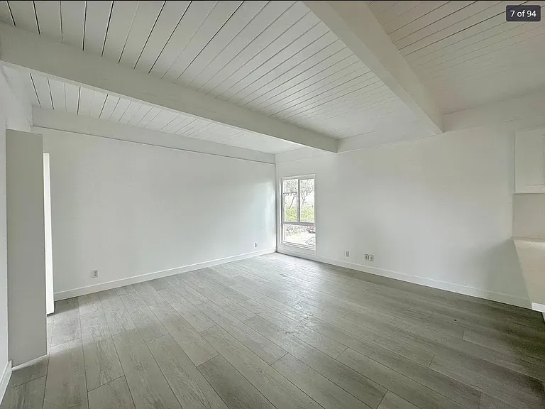148 Ventura Ave — Photo 12