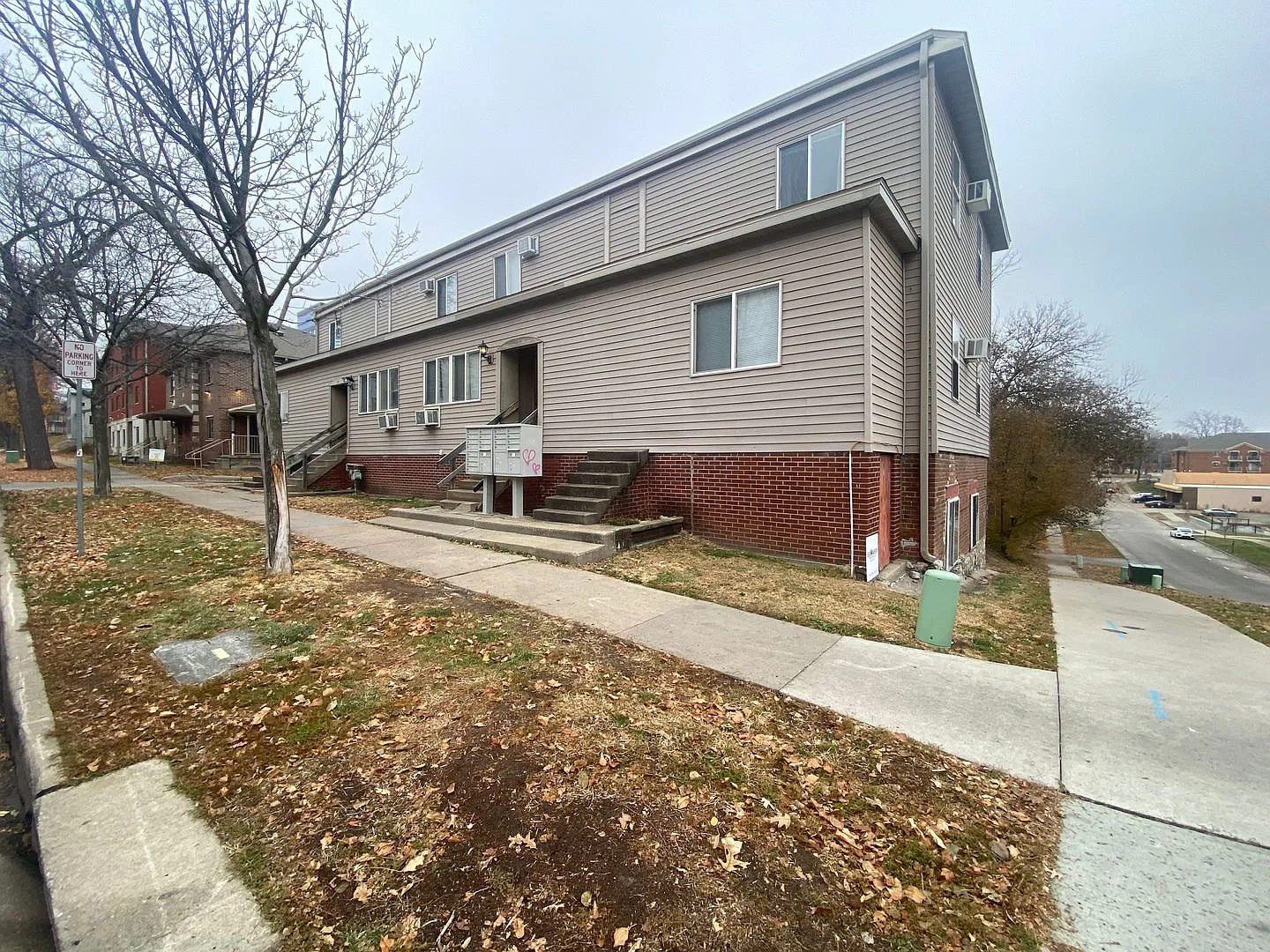 532 S. Dubuque Street — Photo 3