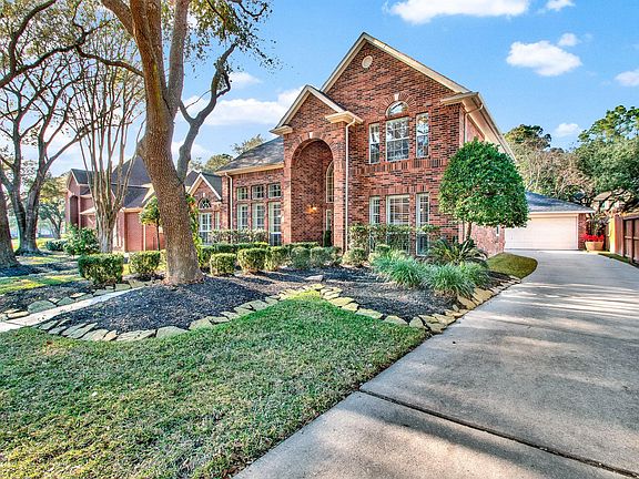 2nd image of 13134 Rosewood Glen Dr
