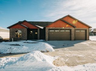 2341 Pheasant Draw Rd, Sheridan, WY 82801
