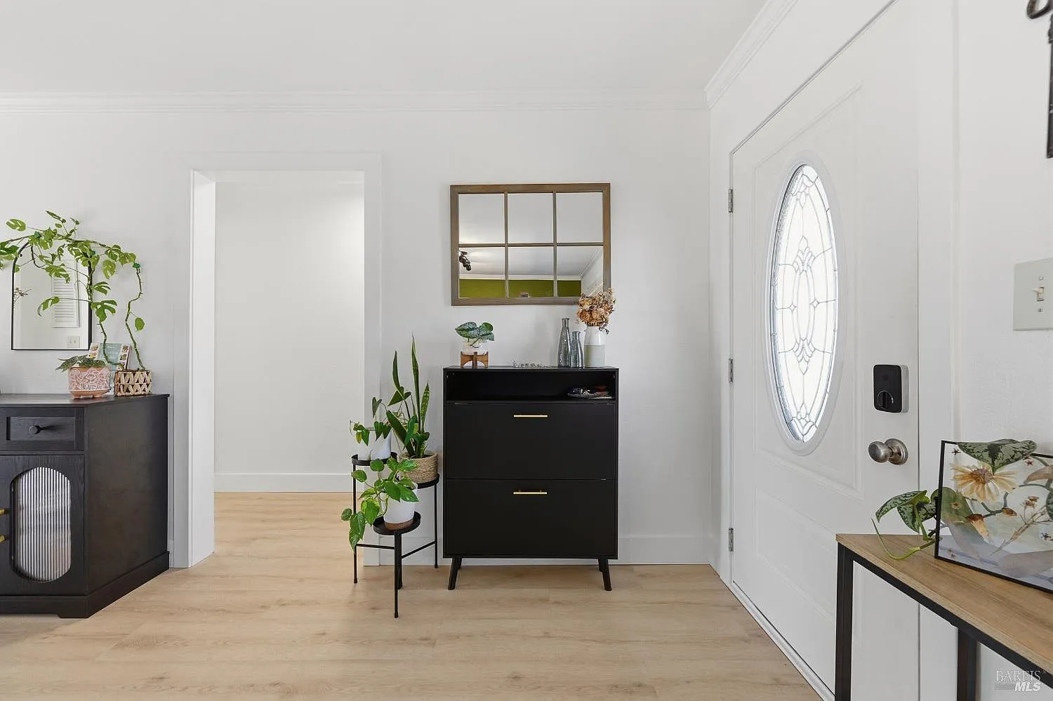230 Chelsea Avenue - Photo 11