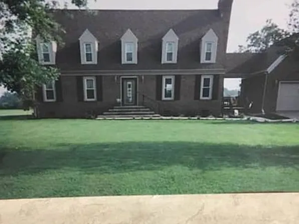 2018 Home Place Ln, Hardinsburg, KY 40143