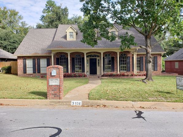 3106 Lake Forest Dr