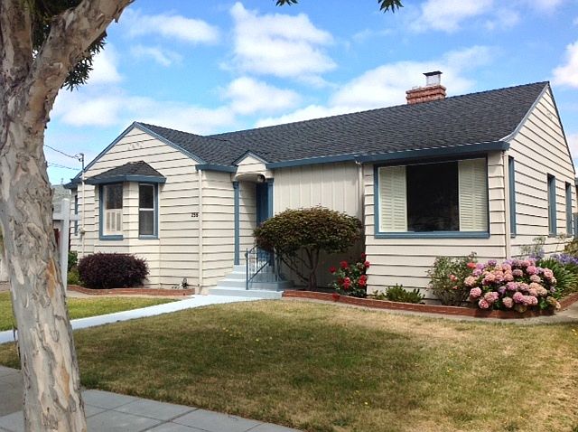 1st image of 256 Farrelly Dr