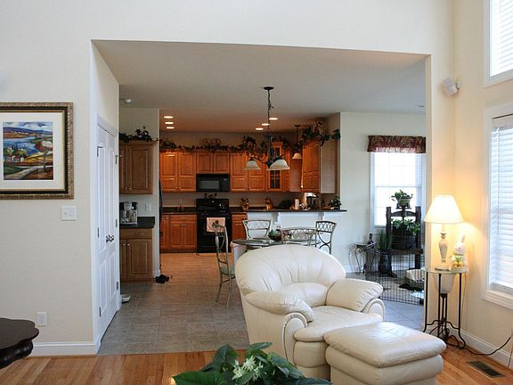 Family Room-Kitchen (open floor plan)