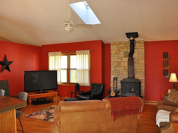 4th image of 610 E Kyle Ct