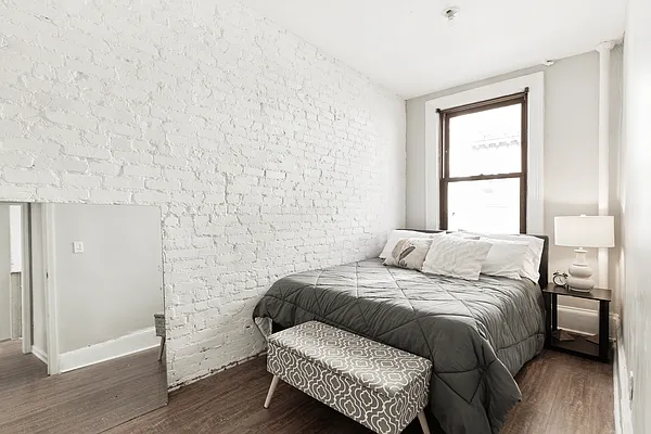 Rented by Sotheby's International Realty | media 20