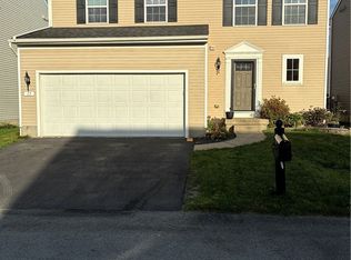 13 Jordy Ct, Hamburg, NY 14075