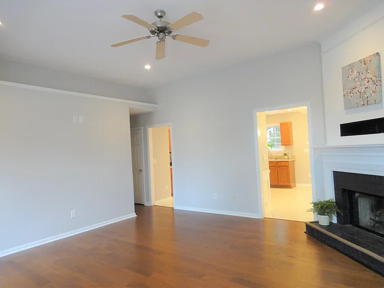 118 Brierridge Dr — Photo 4