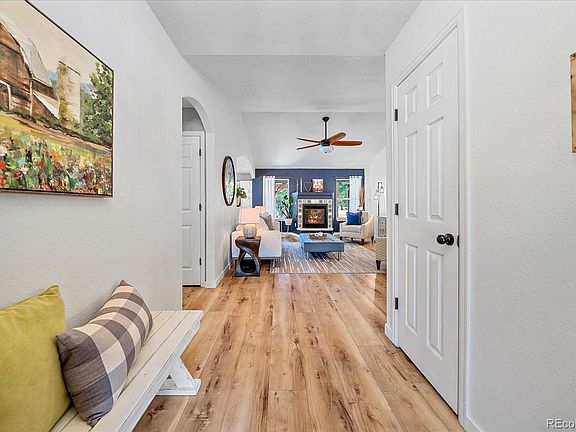 4th image of 9807 Cascade Street