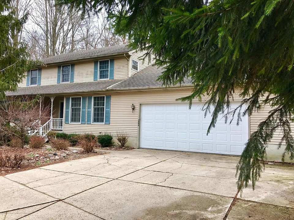 1st image of 3894 White Pine Dr