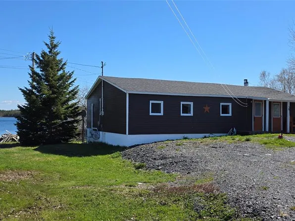 18 Parkview Road, Parkview, New World Island, NL A0G1P0